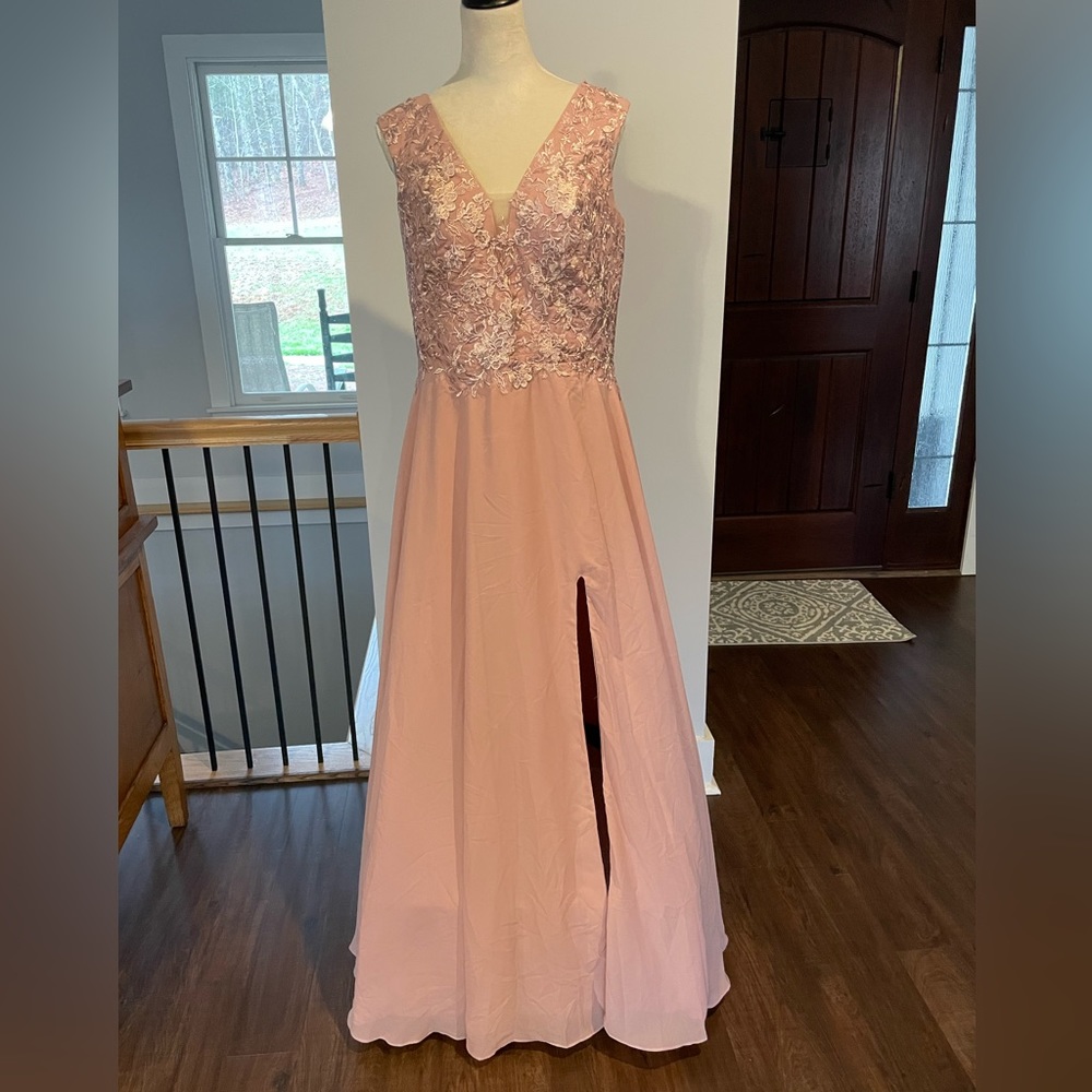 Wedding Dress brand formal gown.